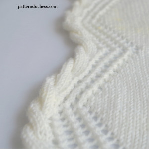 cable and lace knit border