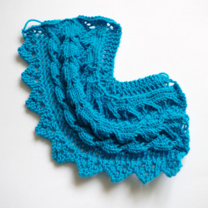knit lace corner tutorial