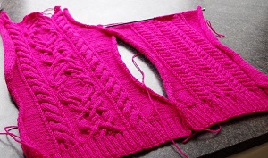 Knitting the cabled sweater