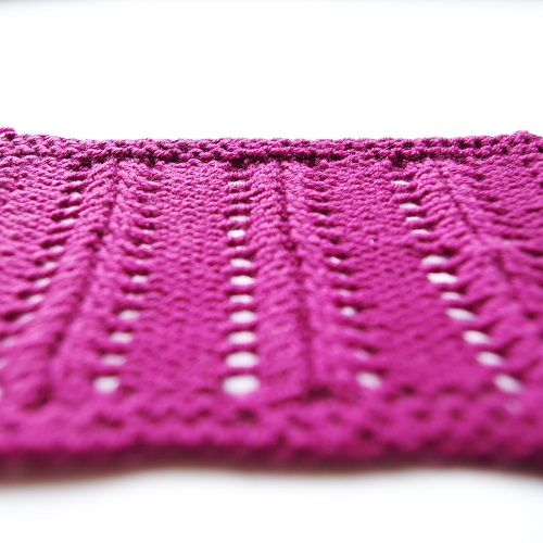 Very simple lace knitting pattern for beginners by patternduchess