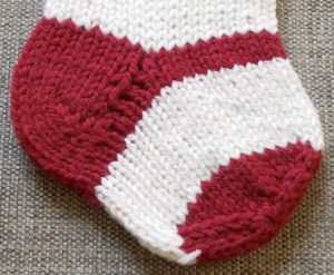 Free knitting pattern for two colour Christmas stocking