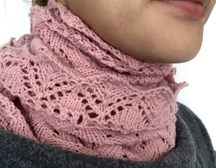 Free lacy infinity scarf pattern