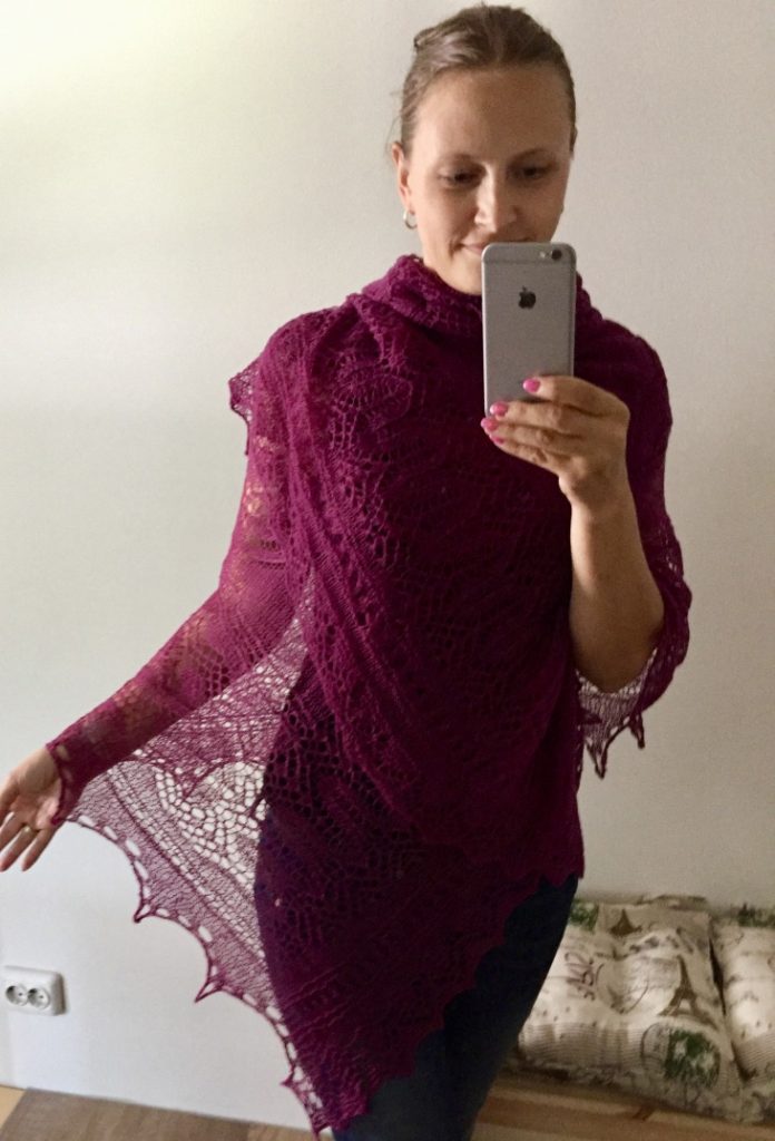 Knit-a-long Estonian lace shawl 2018